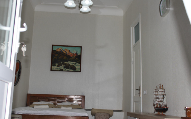 Апартаменты Уютная Квартира в Центре Тбилиси