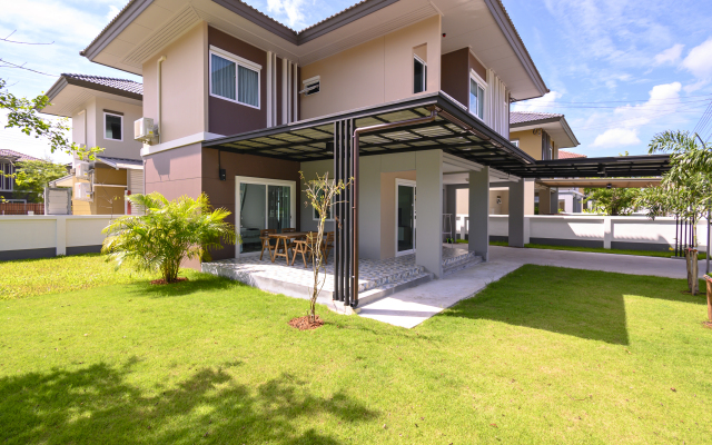 4 BR Saransiri 1#l Pool Gym Garage Netflix Villa	