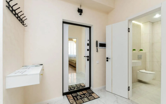 V tsentre s vidom na reky Flat