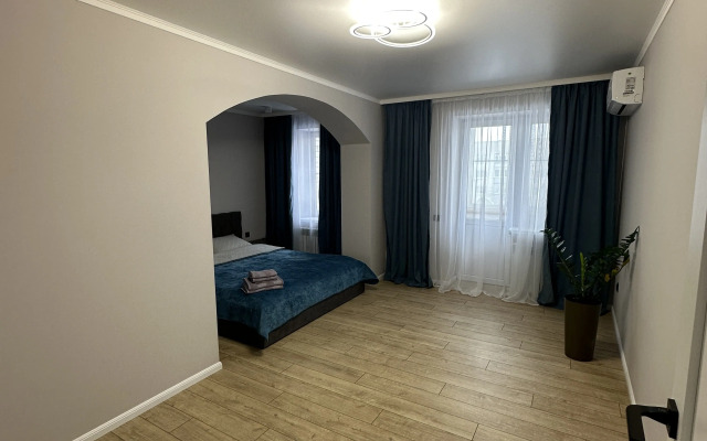 U Podnogya Gory Flat
