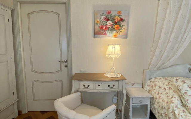 2-kh komnatnye apartamenty Klassik na Naberezhnoy Flat