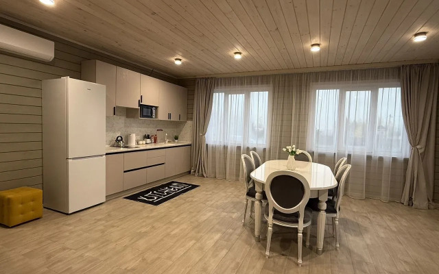 Частный дом уютный в ceле Кибoл