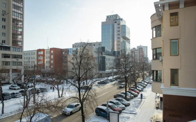 Комфортные апартаменты Этажидейли рядом с БЦ Высоцкий