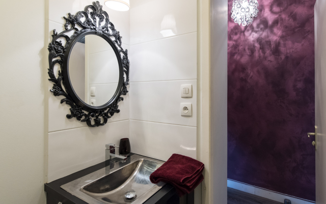 Coxy Saxe Gambetta Apartments