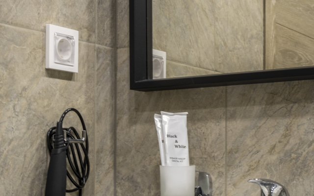 LuxApart U Metro Kupchino Apartment