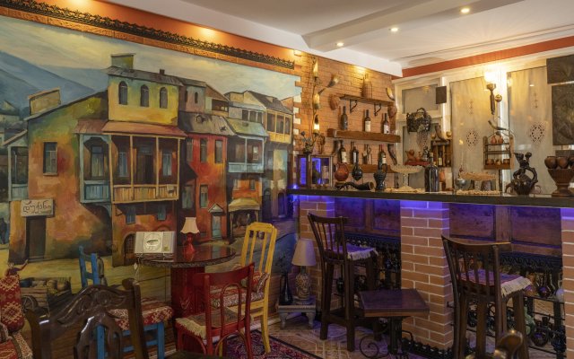 Elia Boutique Hostel & Apart-Hotel