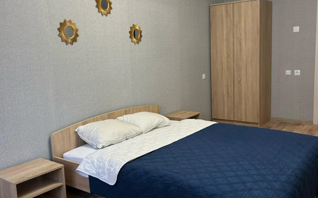Dvukhkomnatnaya V Tsentre Goroda Flat