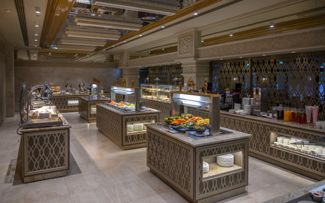 Гостиница Кол Гали