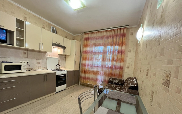 Na Ulitse 2-Ya Posadskaya 4 Flat