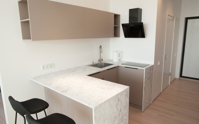 Na "Orlinoy Sopke" Apartments