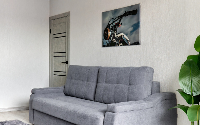 2kh Komnatnye Na Ulitse Yeniseyskaya 8 Apartment