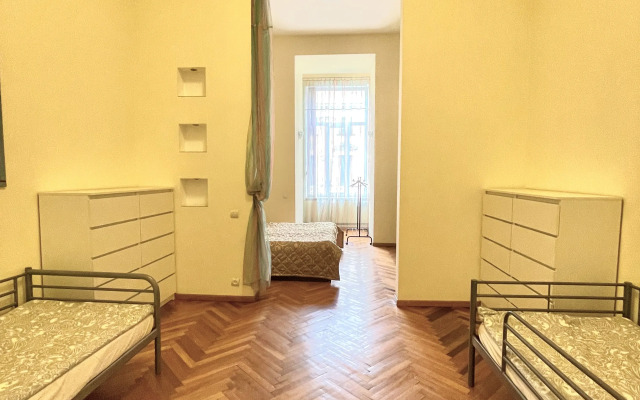 Апартаменты Невский 50