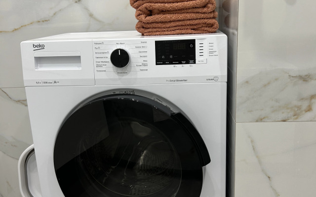 Roskoshnaya S Vidom Na Olimpiyskiy Park Flat