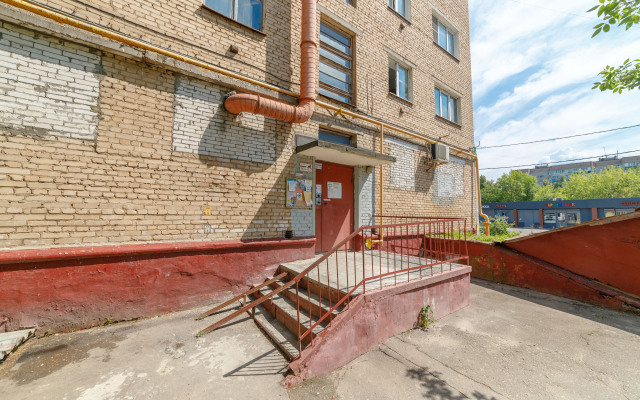 Dvukhkomnatnaya na Borodinskoy 23 Bud' gostem Flat