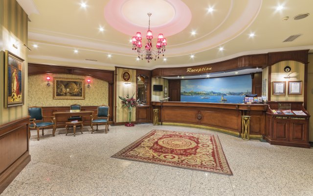 Grand Yavuz Hotel 