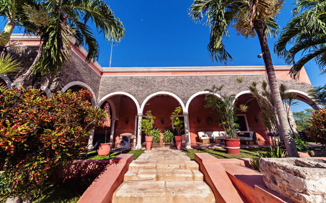 Бутик-отель Hacienda Sacnicte