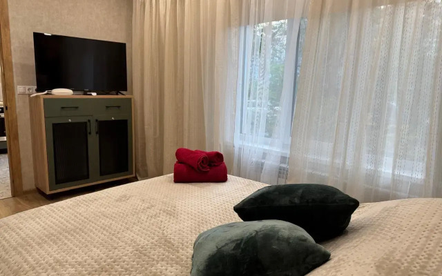Svoylux -1 zel Flat