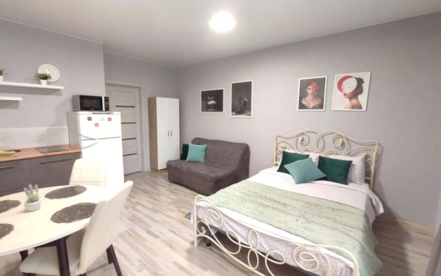 Apartment Atmosphere-Romantic 2