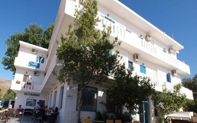 Отель Serifos Beach