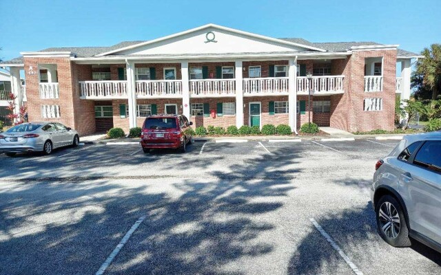 Cozy with Pool in Titusville  Apartments