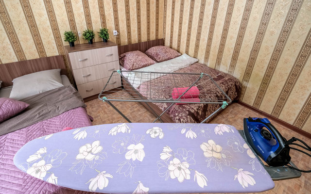 ryadom s Mntk im. Fedorova i Sk Zarya Flat