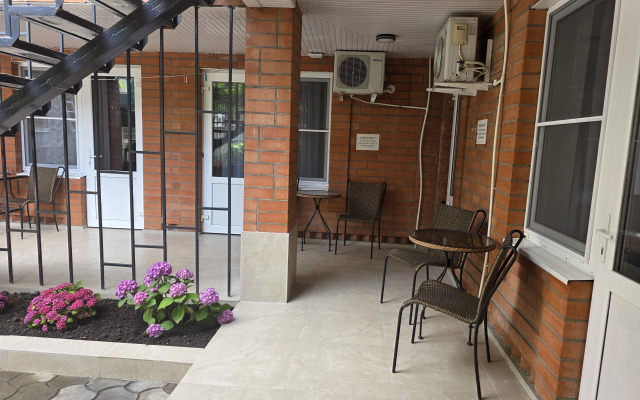 Guest house Tsitrus