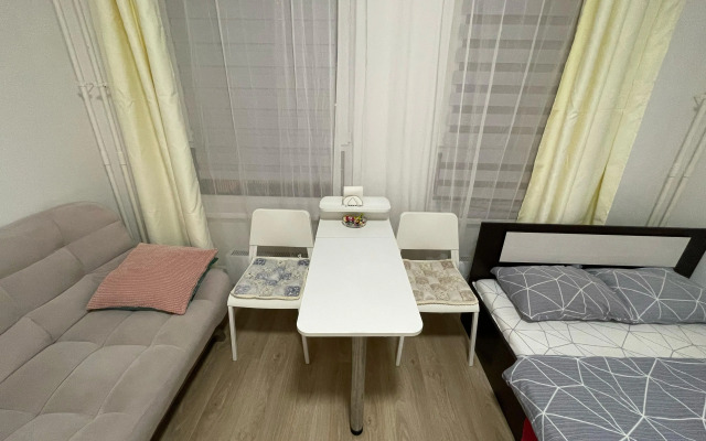 Na Ulitse Lyotchika Gritsevtsa 14A Flat