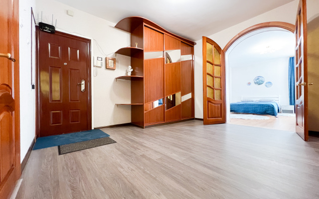 Апартаменты Евротрешка возле ЖД Вокзала