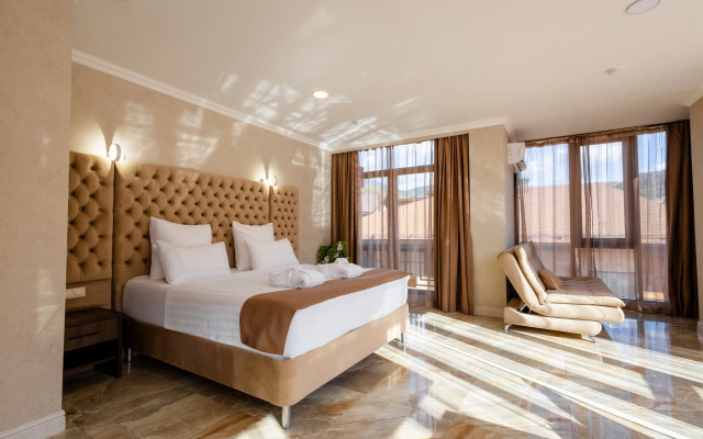 Alcont Hotel