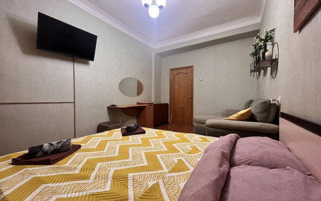 S Tremya Razdelnymi Komnatami Na Lenina Flat