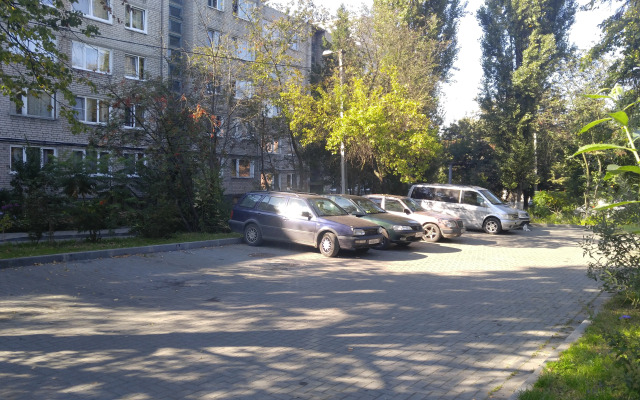 U Baltiyskogo Rynka Flat