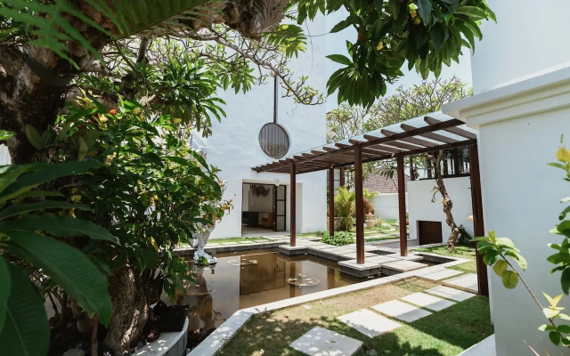 Nalas Villa