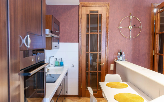 V Tsentre Goroda vozle Mziuri Parka Apartments