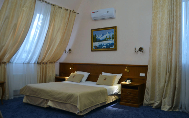 Отель Сударушка