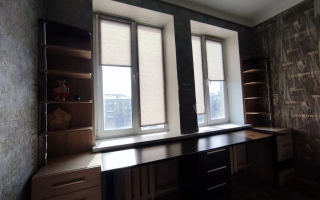 Квартира двухкомнатная Ленинградская 21