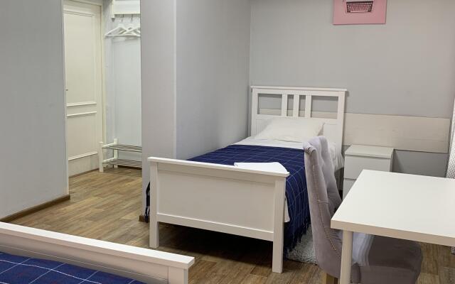 Hostel Esenin