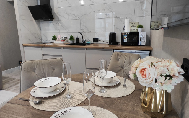 Dizaynerskaya Studiya V Tsentre Abakana Flat