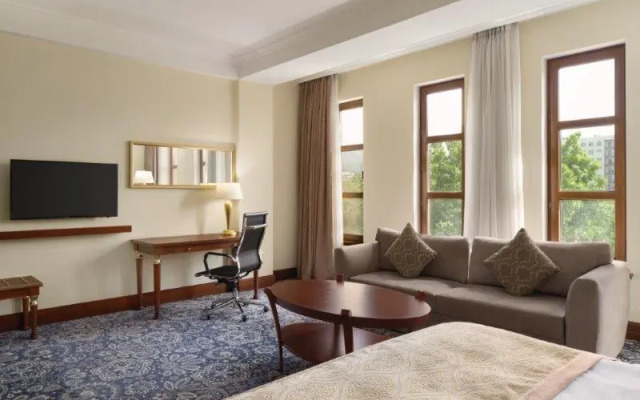 Hotel Ramada by Wyndham Almaty