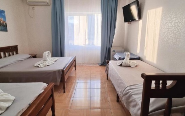 Looguna Hotel