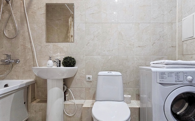 Апартаменты ФлаНск на Крылова 4