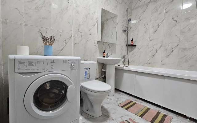 Квартира Марьин Дом на Азина, 22/7