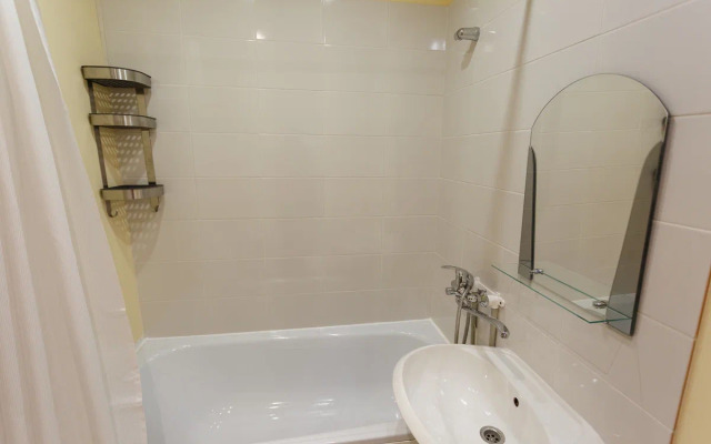 Dve Podushki Na Petina 25 82 Apartments
