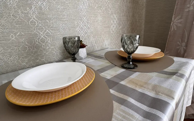 Апартаменты Комфорт на Гостенской 12