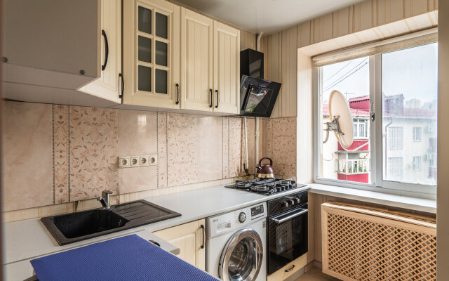 Uyutnaya Kvartira V Tsentre Sochi Apartments