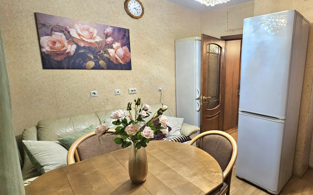 Квартира Трехкомнатная Большая в Центре Москвы