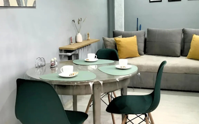 Квартира на Орджоникидзе 3 Хоббиты