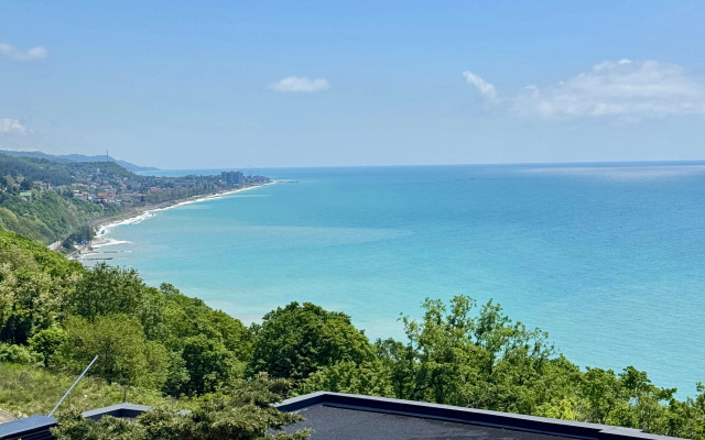 Oblako nad Volnami - Stilnaya Studiya u Morya v Sochi (Ashe) Apartments