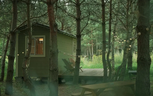 Glamping Dacha Khvoya