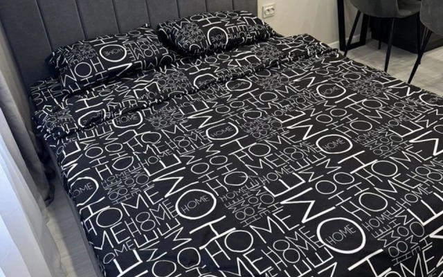 Квартира - студия с отличным ремонтом