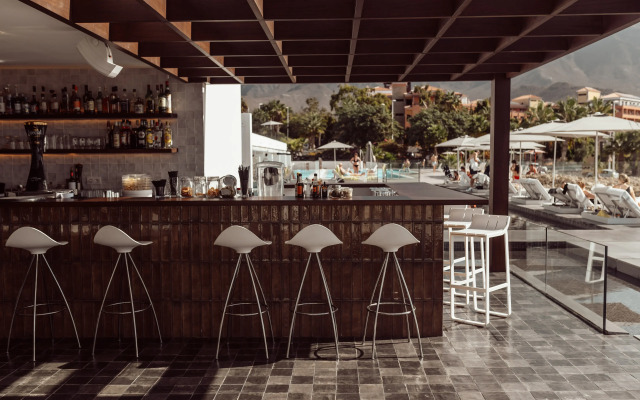Hotel Baobab Suites